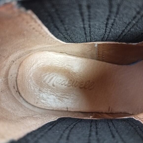 Madewell SZ 8.5 Kat Classic Heeled Chelsea Boot in Black Suede $178 - Picture 8 of 9